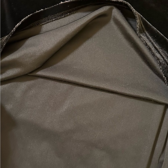 Velvet Tunic Long Sleeve Dressy Top Size 3X - Black-Denim & Co - Picture 8 of 8